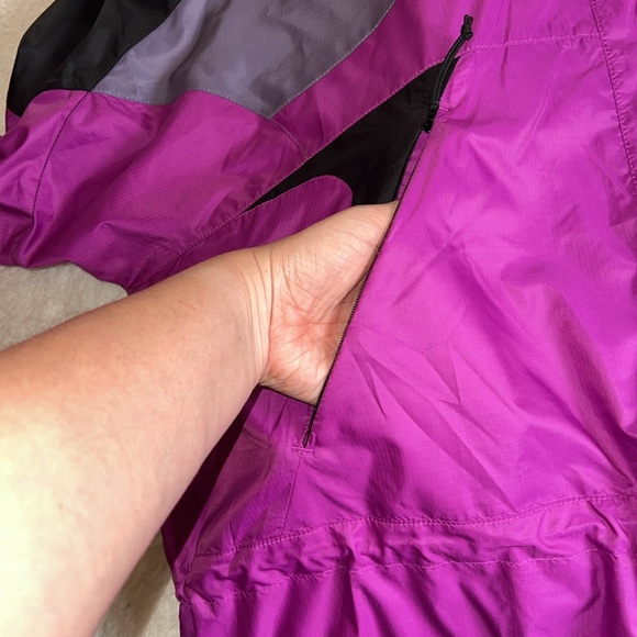 The North Face TNF X Relaxed Fit Colorblock Jacket Purple/Gray XXL NWT - Picture 5 of 12